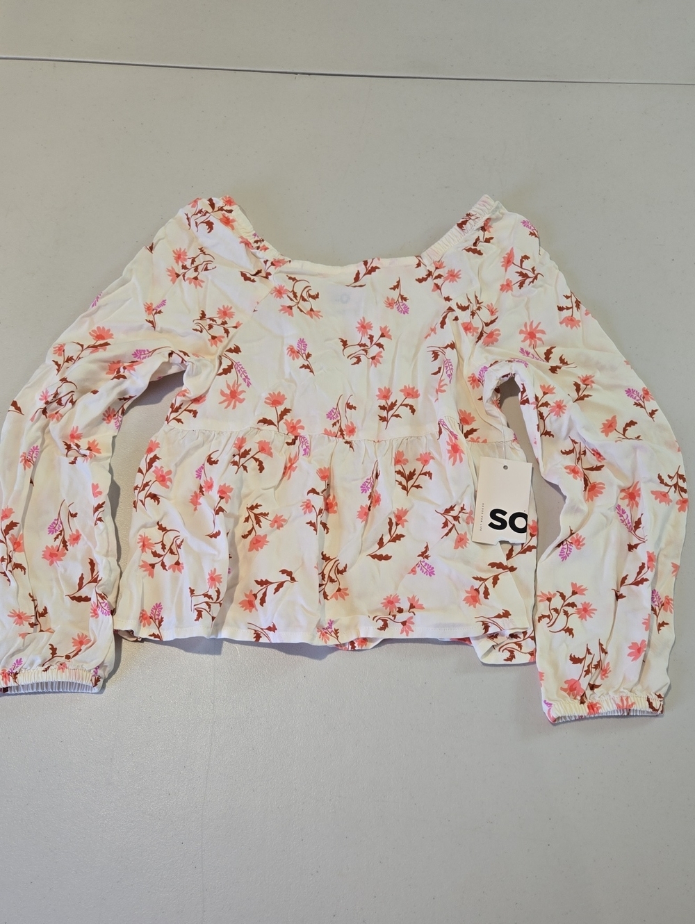SO girls  Floral Peplum Top in Cream and Pink